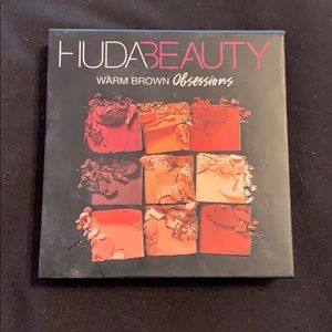 Huda beauty warm brown obsessions
